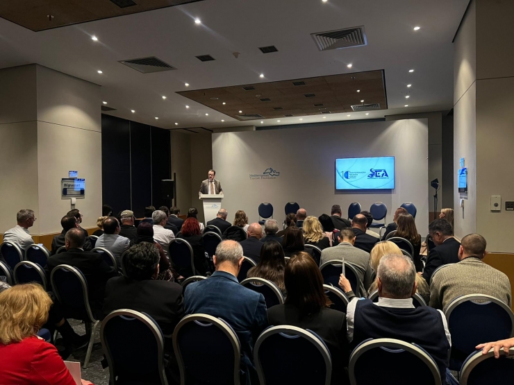 El director general d’Andorra Turisme, Betim Budzaku, durant el Mediterranean Tourism Forum.